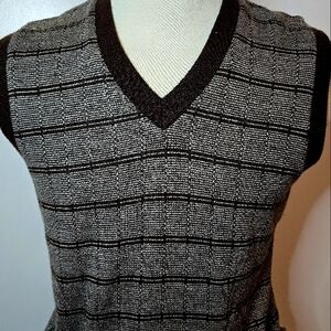 Men's V-Neck  sleeveless